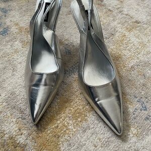 Nine West slingback